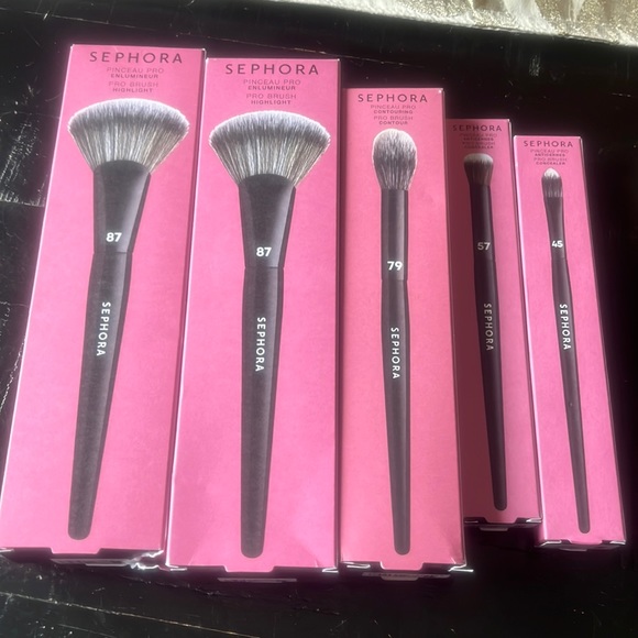 Sephora Other - Brand new lot of 5 Sephora pro brushes